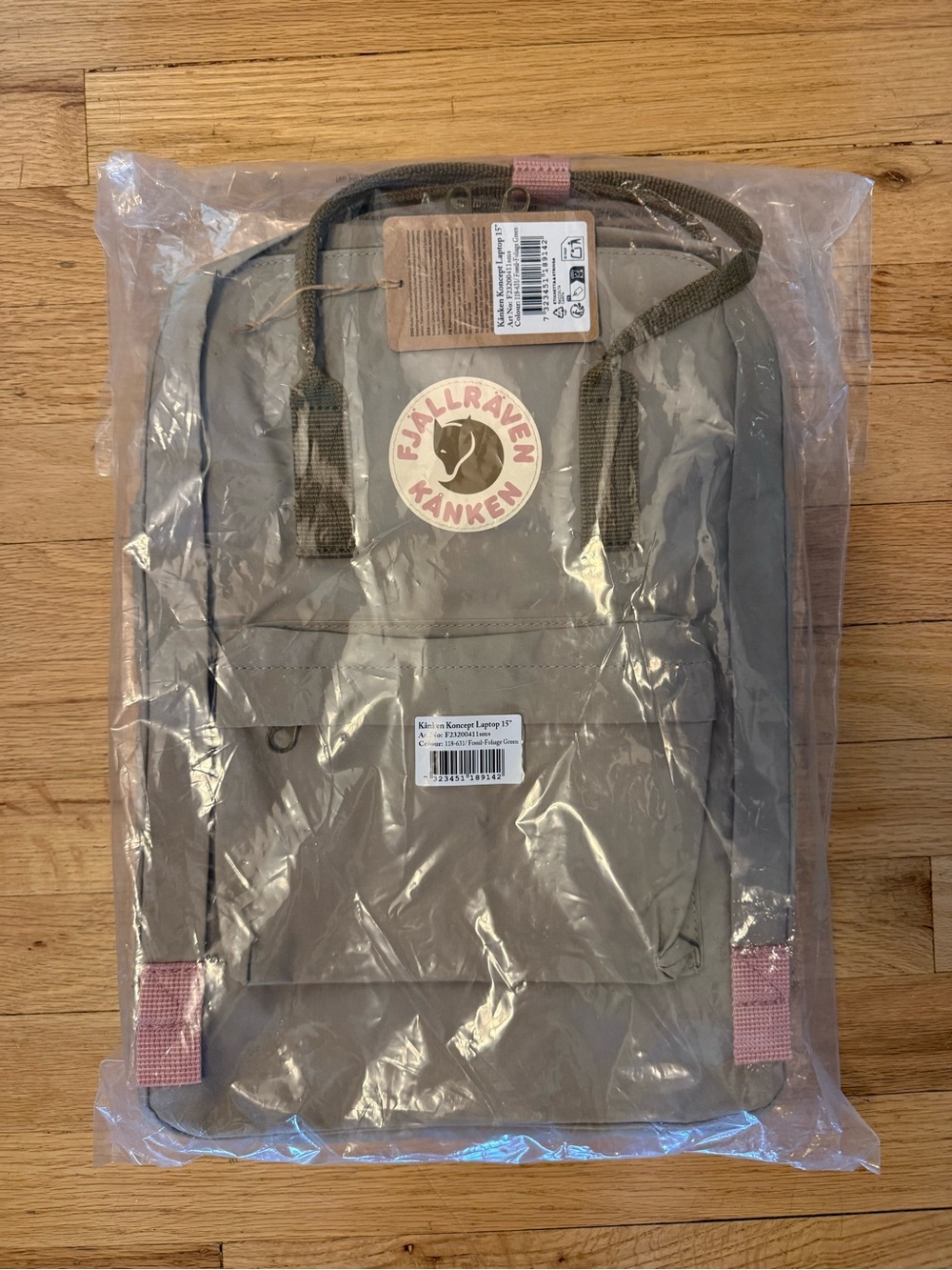Kånken Konkept 15” Tan with Pink Accents